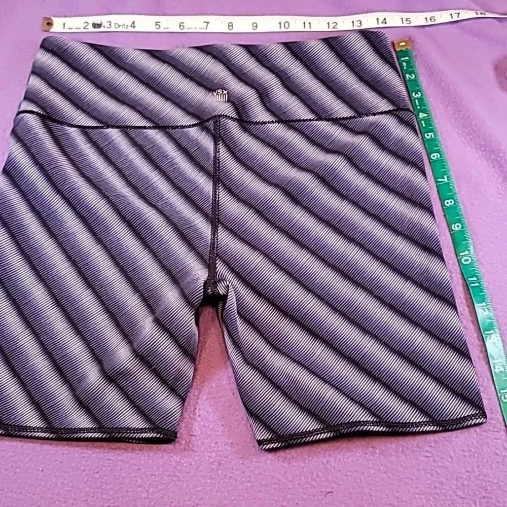 0714. EUC ~ Victoria's Secret ~ VSX ~ Sport ~ Yoga ~ Beach ~ Secret Pocket!